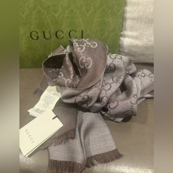 Gucci Brown and Grey Scarf